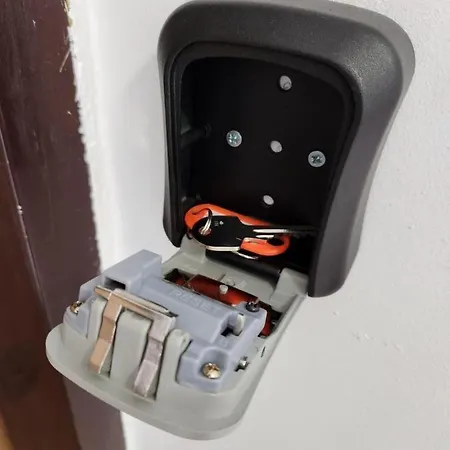 Apartment Chic, Rezerva Acum! Central, Cafea, Ceai, Apa, Parcare Publica Gratuita, Baie Cu Si Cada